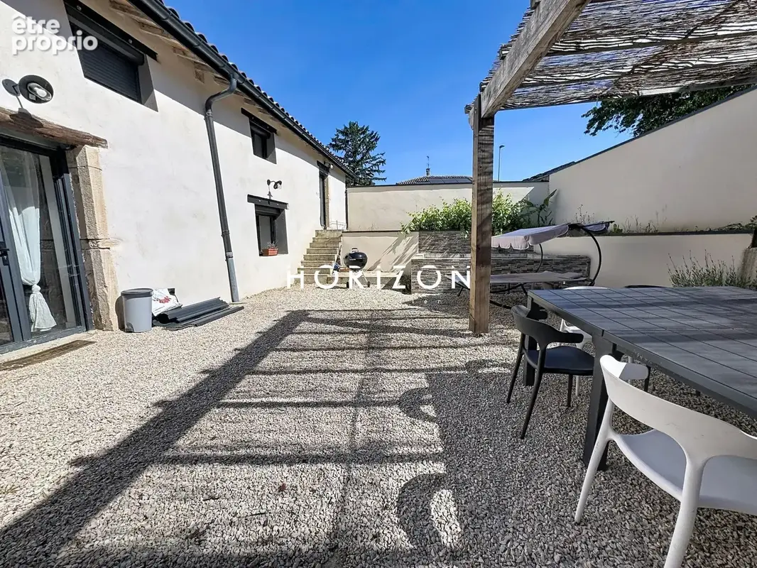 Photo Maison à Baneins au prix de 269 000€