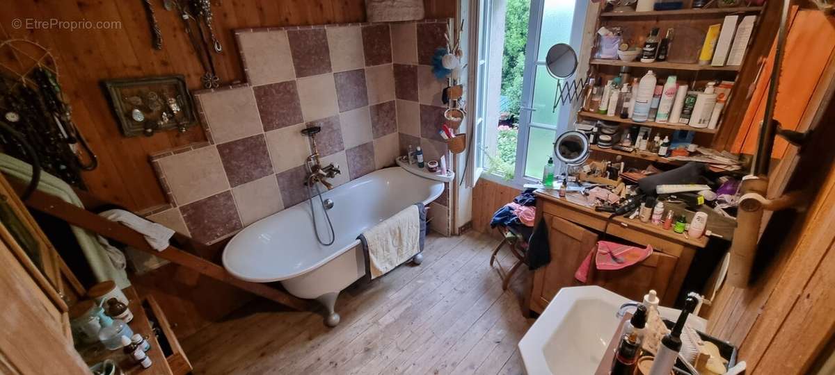 Autre à LA MOTHE-ACHARD