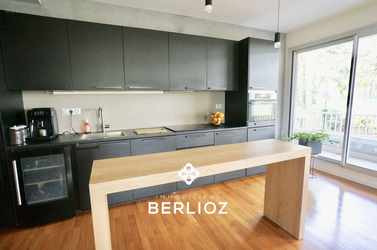 Appartement à MEYLAN