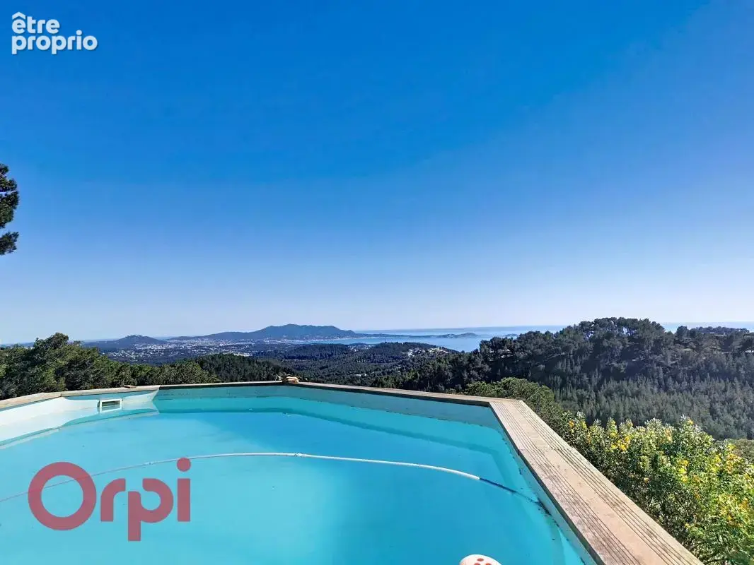 Superbe villa T7 entre Bandol et La Cadière-d'Azur  Vue Mer à 180°  Terrain 5 000 m - photo 6