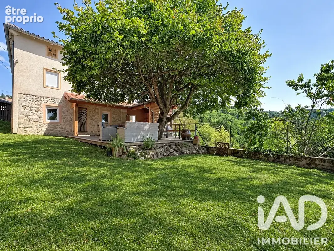 Photo 1 - Maison à AMBERT