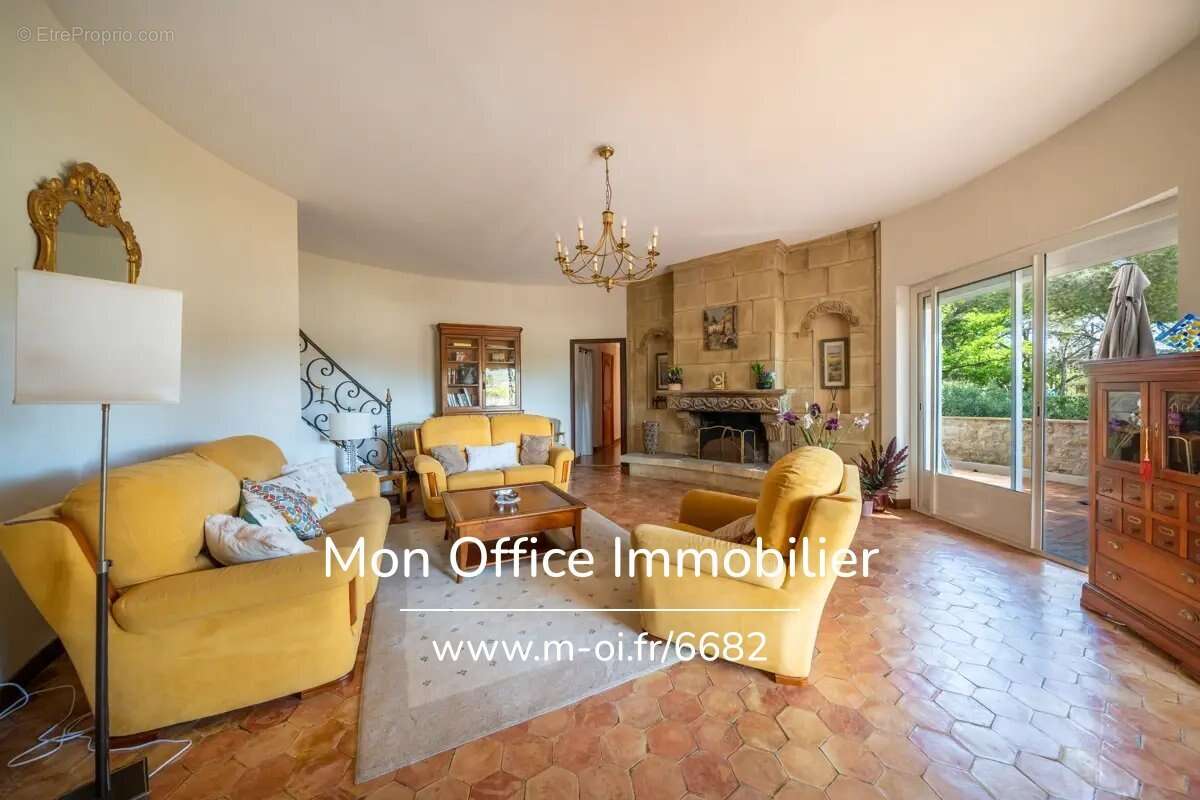 Maison à ENSUES-LA-REDONNE