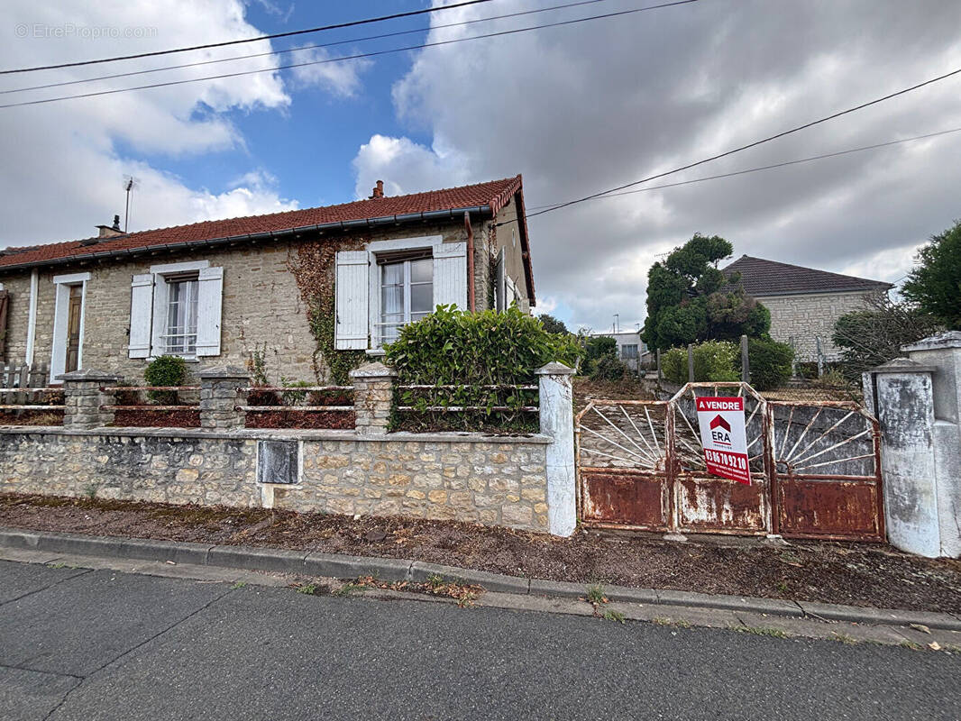 Maison à IMPHY