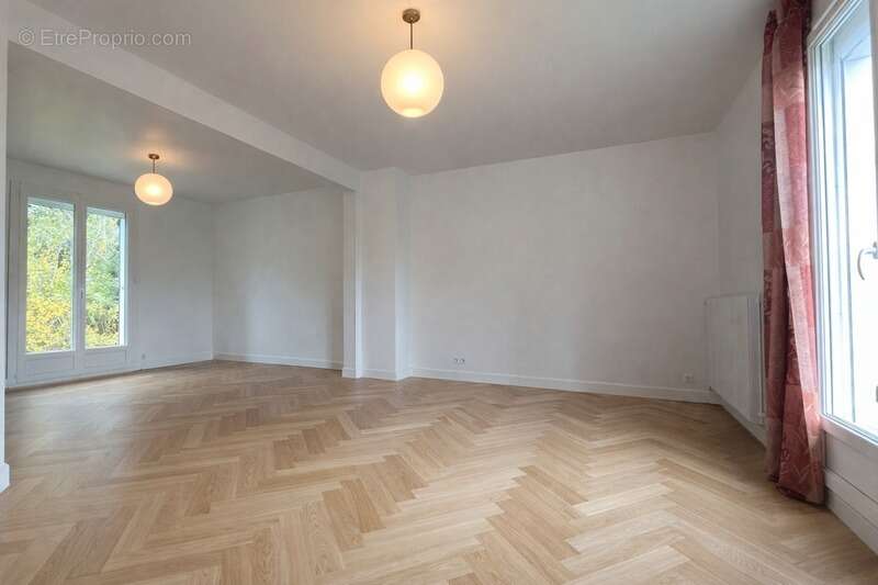 Quartier pavillionnaire - maison familiale de 4 chambres - photo 4