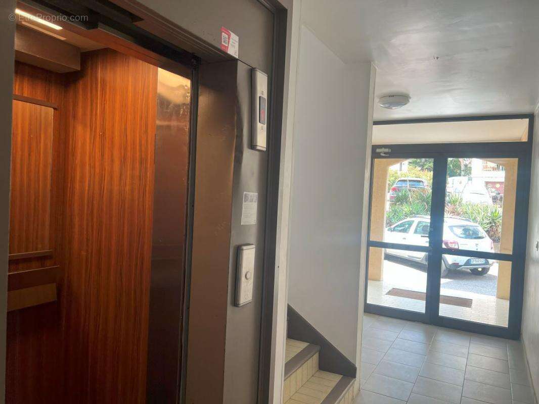 Appartement à CALVI