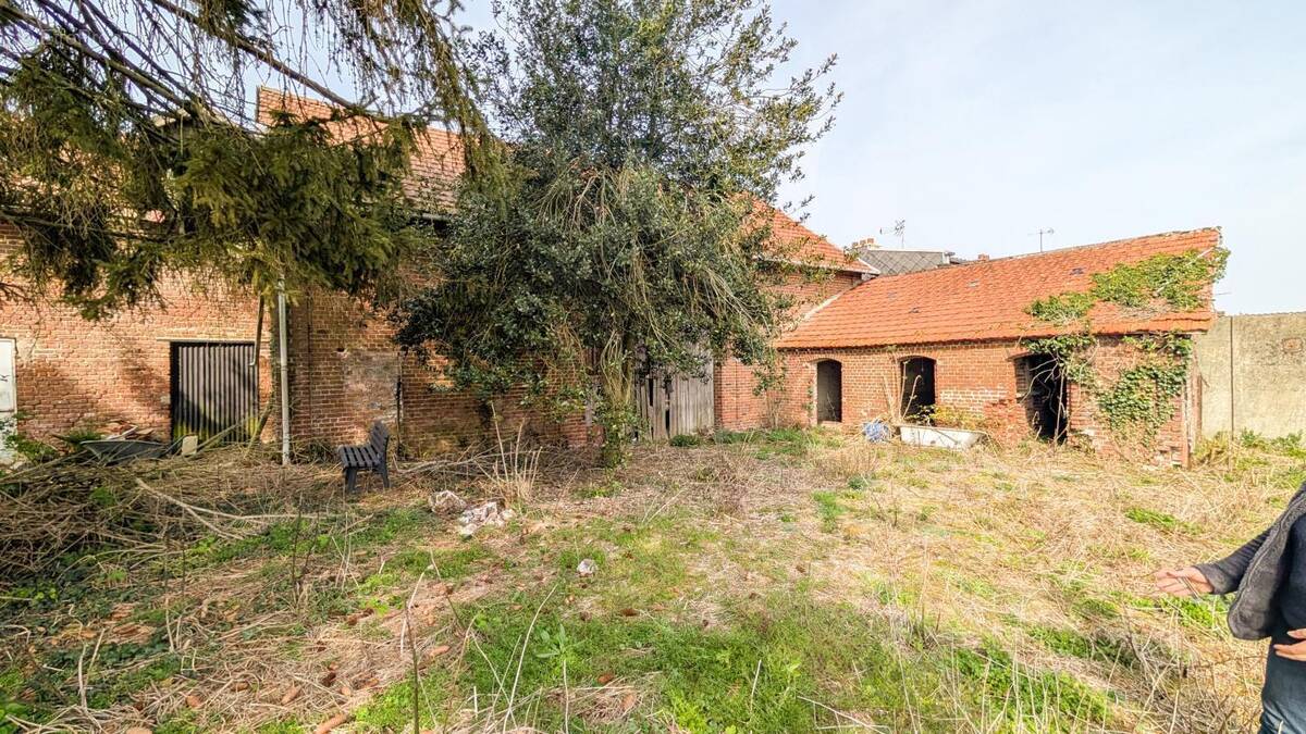 Maison à GOUZEAUCOURT