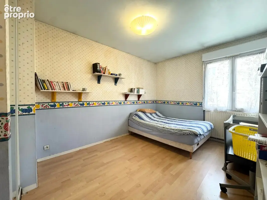 BOBIGNY : Maison familialle 6 pièces 140m² - photo 8