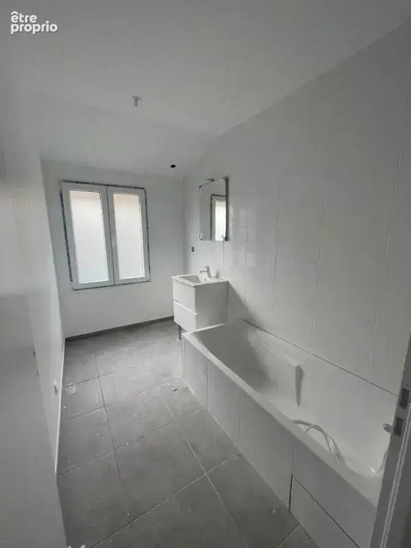 Maison Bourg Les Valence 5 pièce(s) 111 m2, garage - photo 7