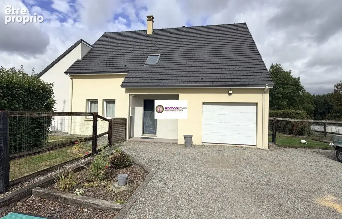 Maison à LE MELE-SUR-SARTHE