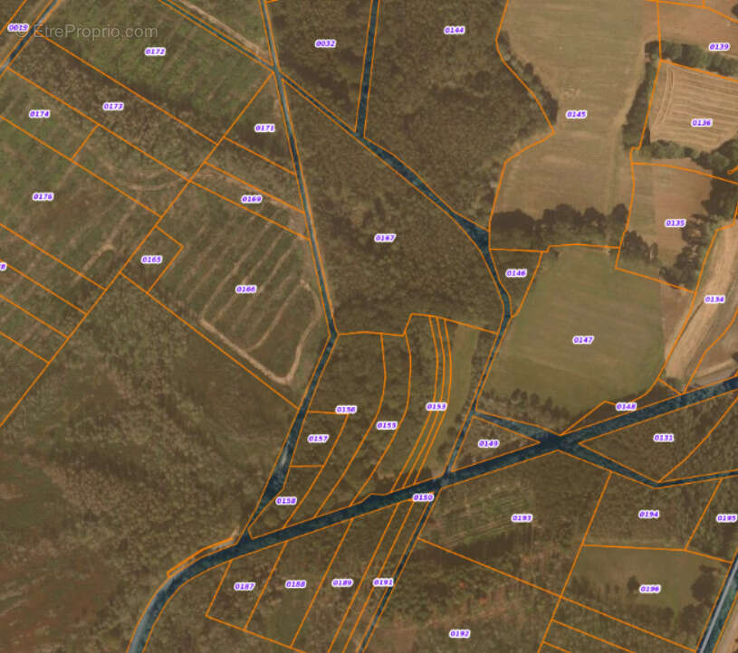 Terrain à CAMPENEAC