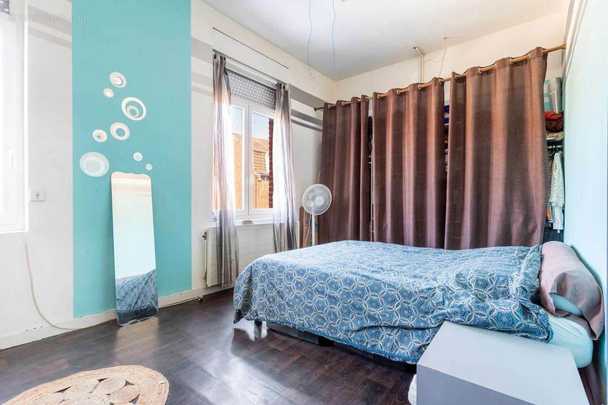 Maison de 4 pièces de 120 m² à Roubaix - photo 7