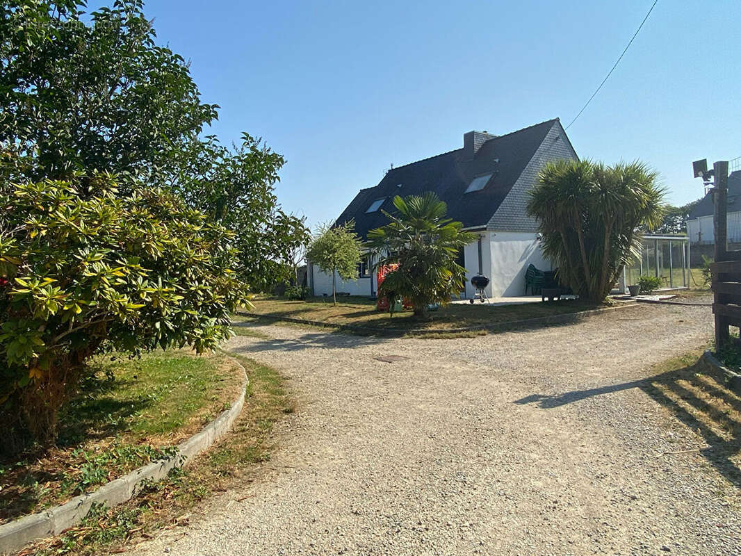 Pluvigner - maison 120m² - 5 pieces - photo 3