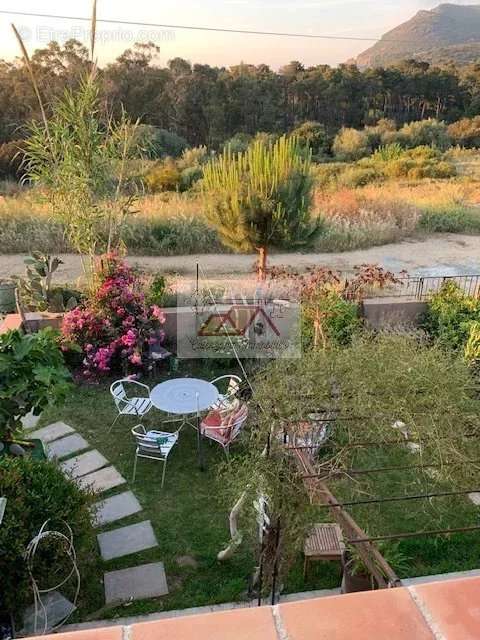 Maison à L'ILE-ROUSSE