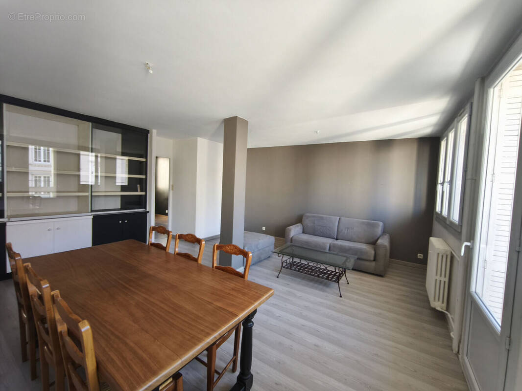 Photo 1 - Appartement à SAINT-ETIENNE