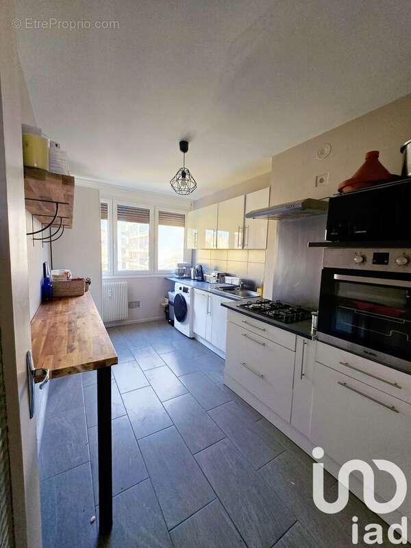 Photo 4 - Appartement à SAINT-ETIENNE