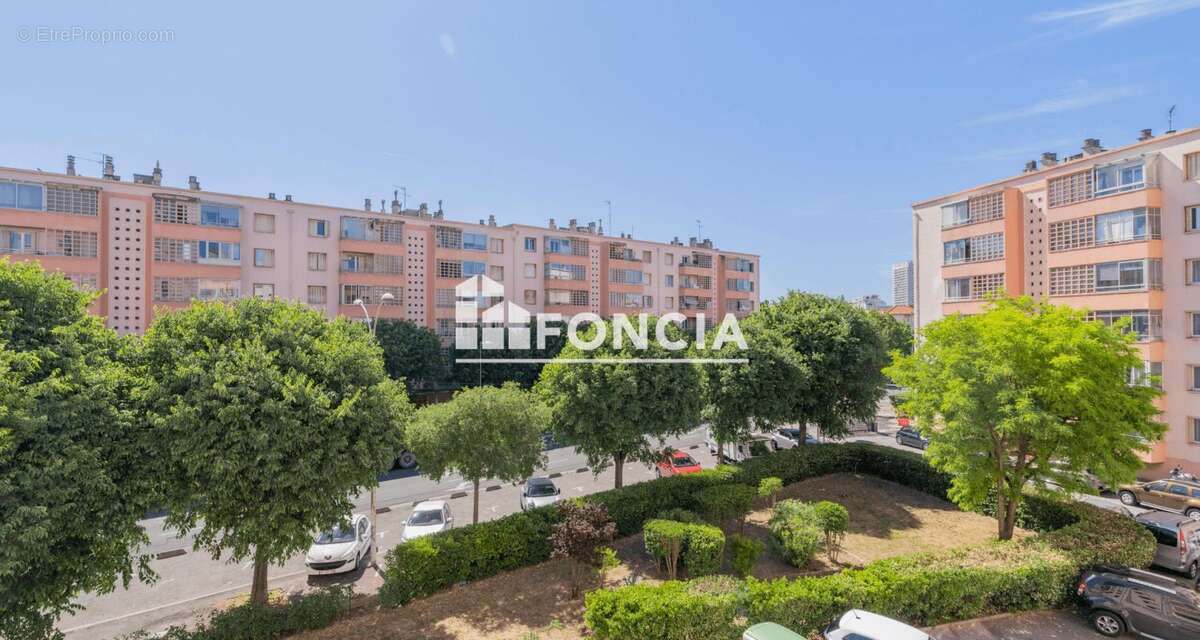 Appartement à MARSEILLE-9E