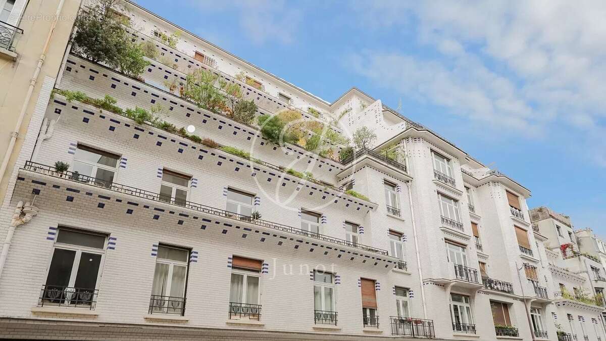 Appartement à PARIS-6E