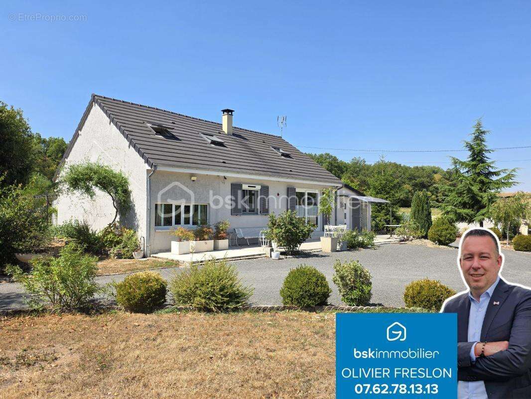 Magnifique Pavillon de plain pied de 149m² avec patio et dépendances à Avril sur Loire - photo 30