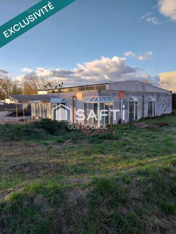 Photo 2 - Commerce à LAPALUD