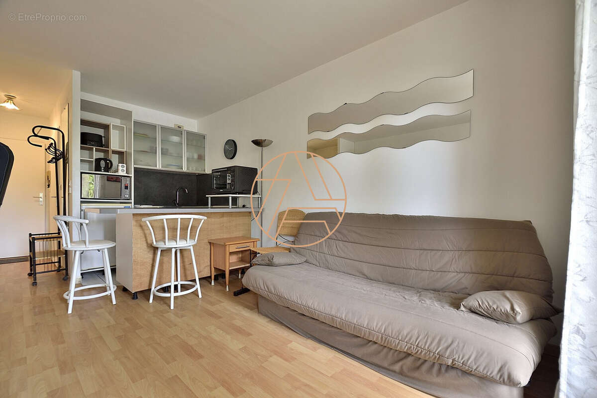 Appartement à SAINT-MAUR-DES-FOSSES