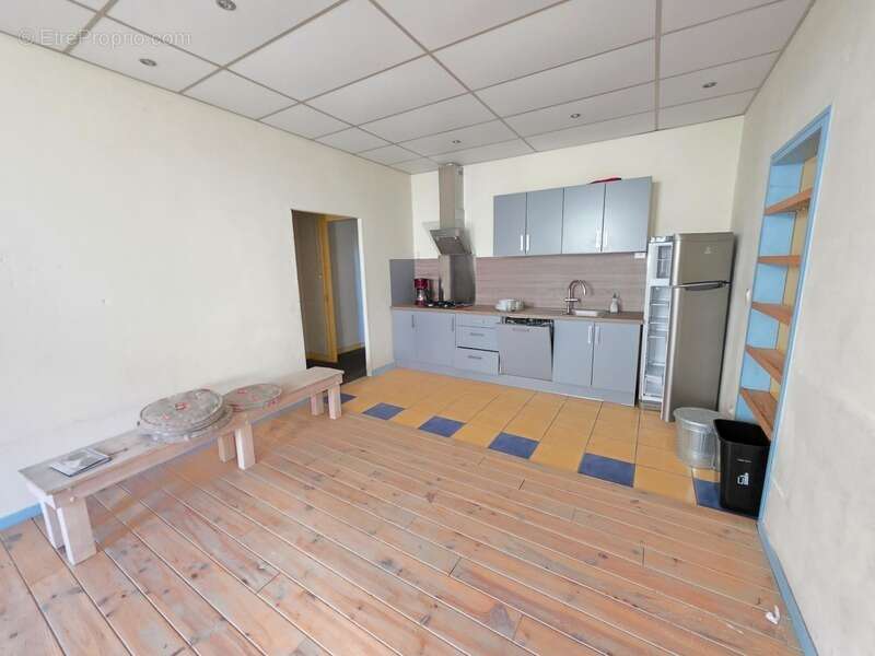 Maison à CHATEAUNEUF-LA-FORET