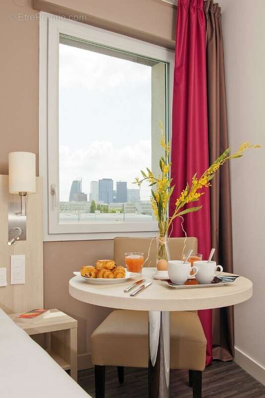 Appartement à NANTERRE