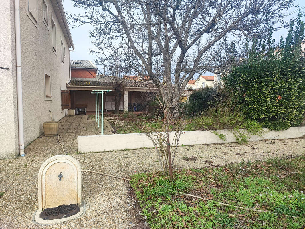 Maison à PEYRIAC-MINERVOIS