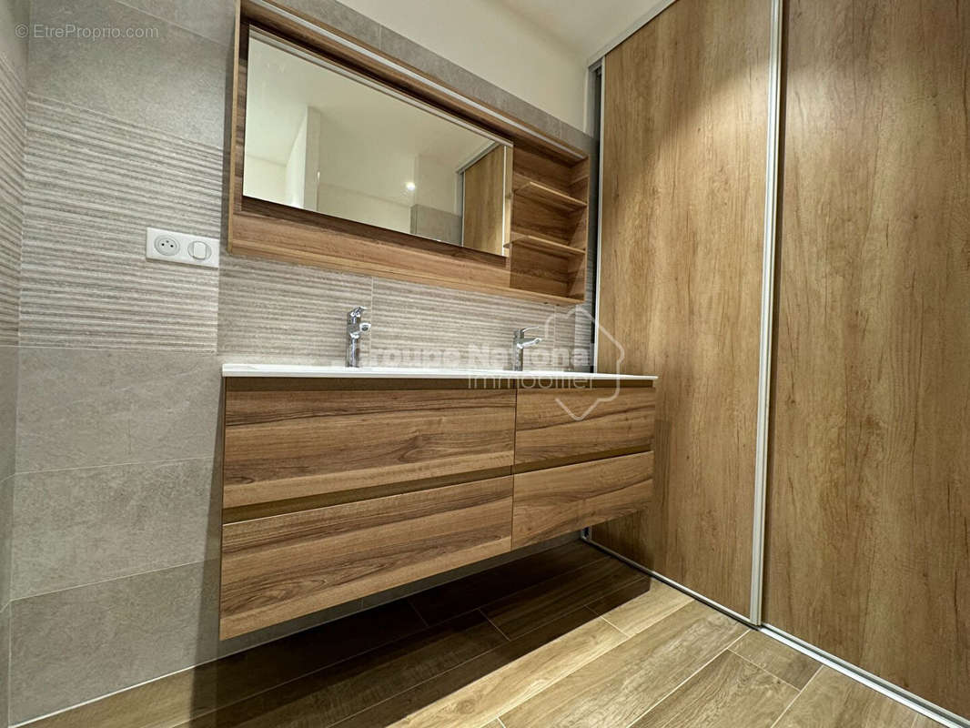 Appartement à BRIGNOLES