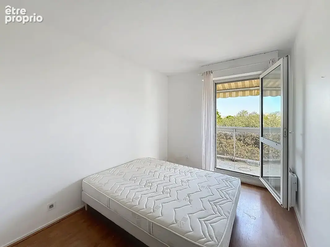 Bordeaux Caudéran - 3 pièces 64.95m² - Parking et cave - photo 4