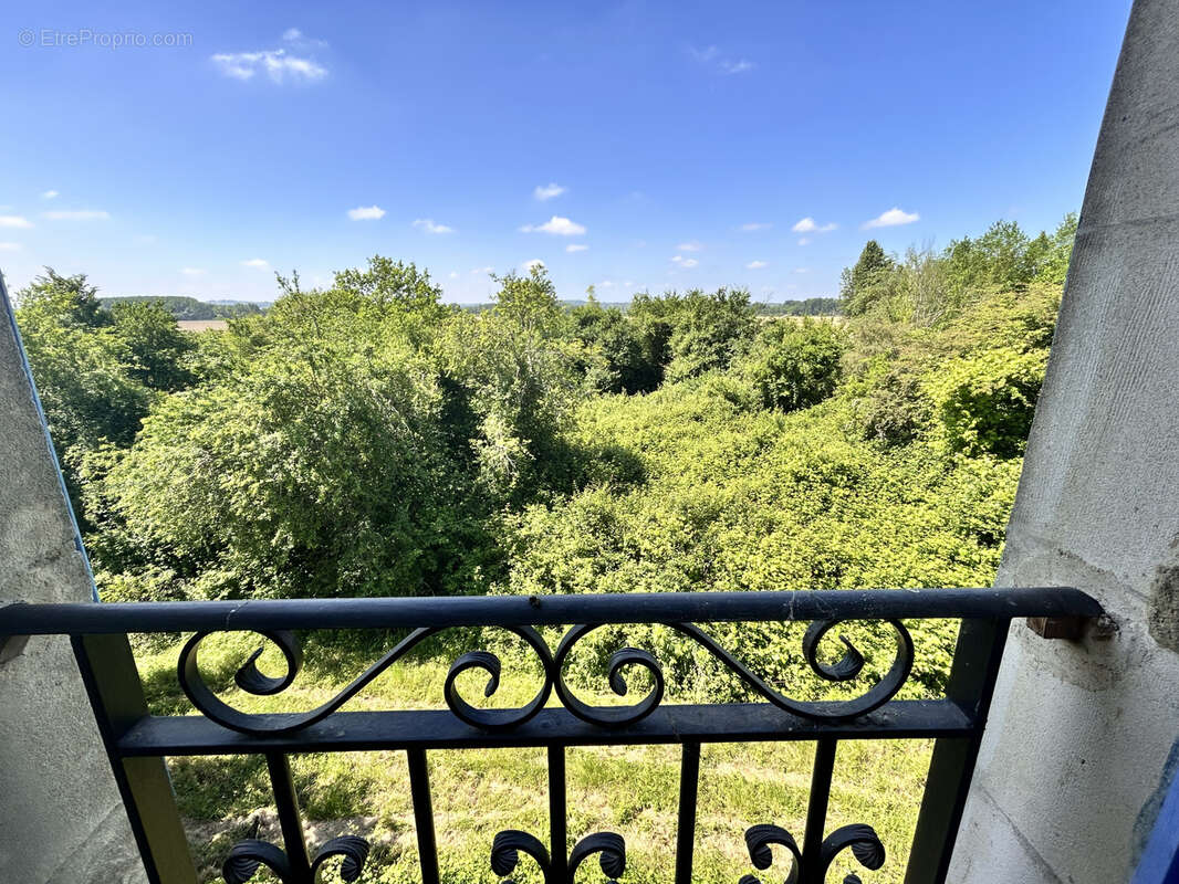 Maison à BEAUMARCHES