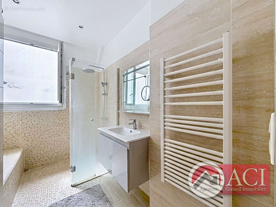 Appartement à EPINAY-SUR-SEINE