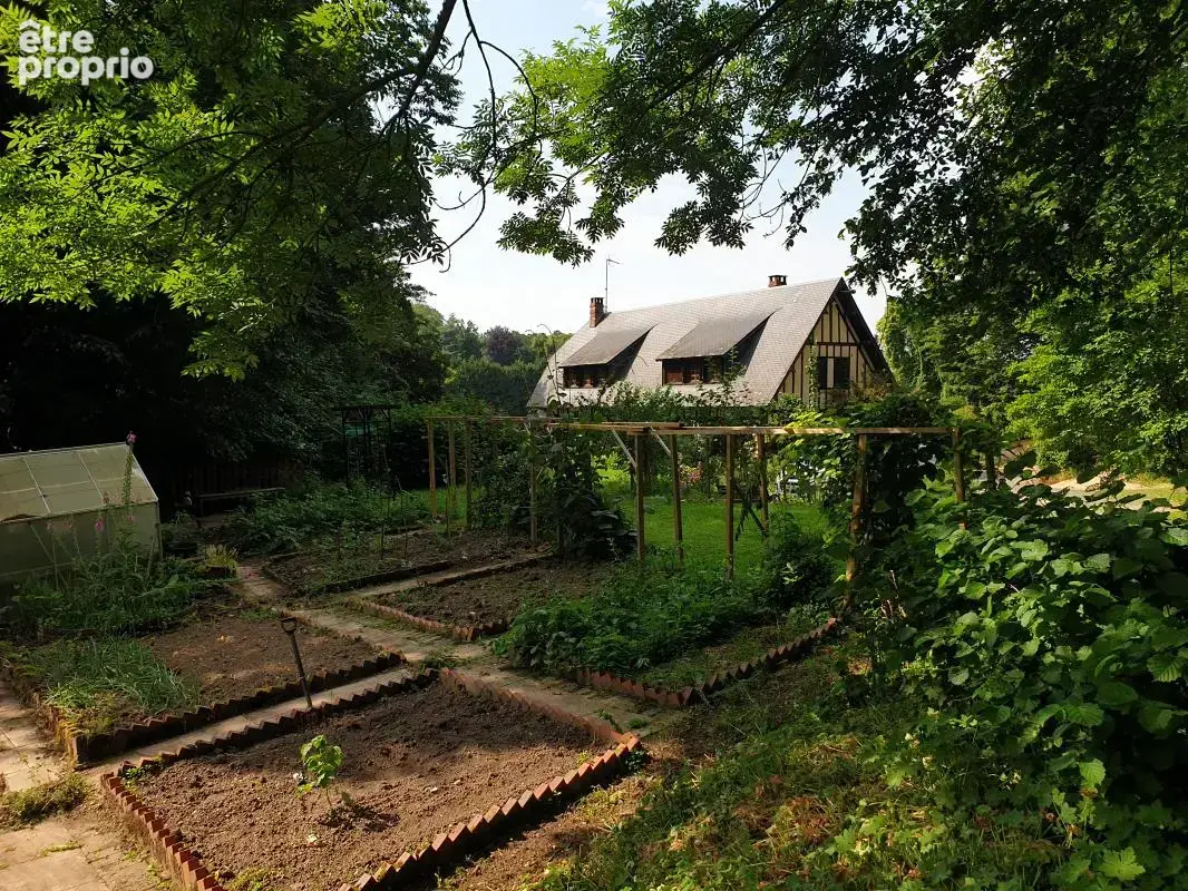 Maison normande de caractère à vendre à Pont-Audemer - 8 pièces, 5 chambres, 3,5 ha de nature - photo 9