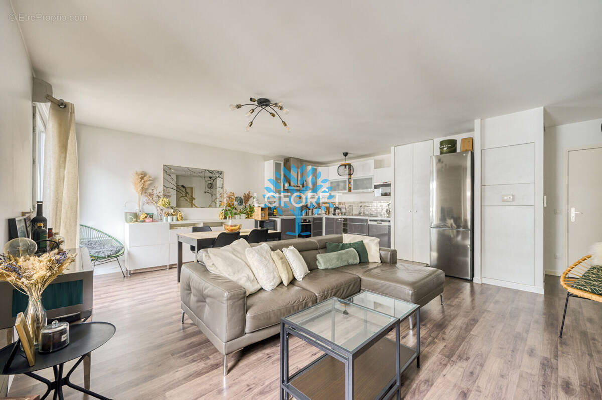 Appartement à NANTERRE