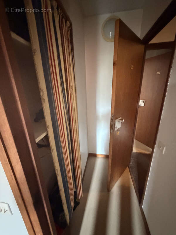 Vente plusieurs lots dans un immeuble - photo 31