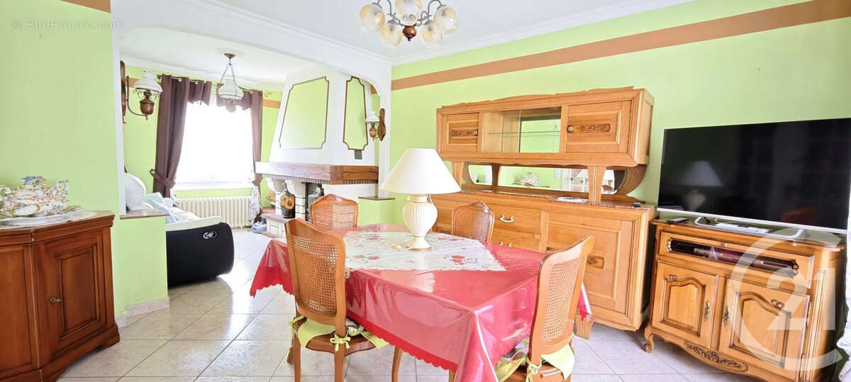 Maison à DONNEMAIN-SAINT-MAMES