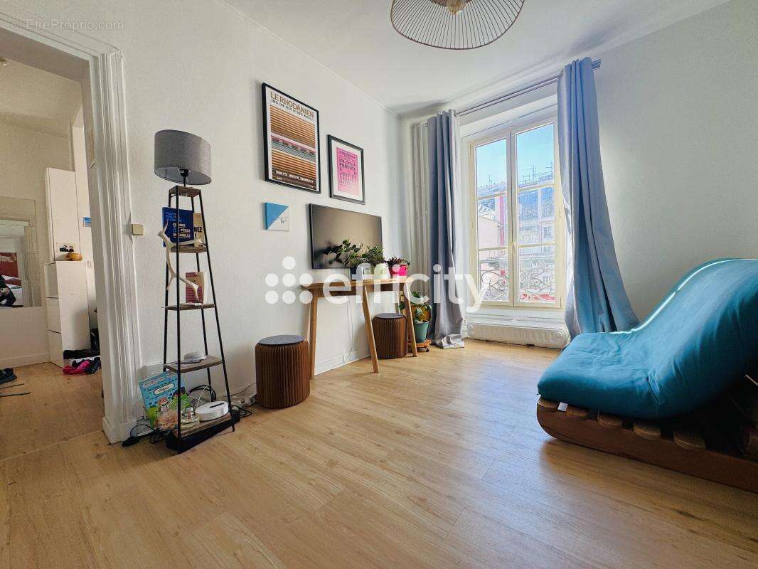 Appartement ancien - photo 2
