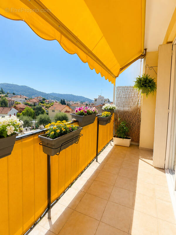 Appartement à LE CANNET
