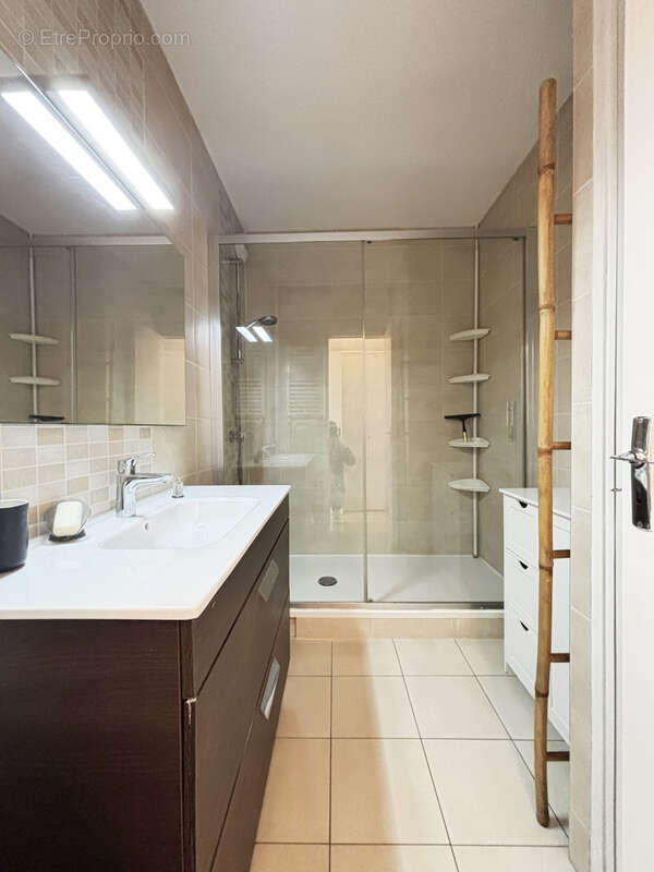 Appartement à VENISSIEUX