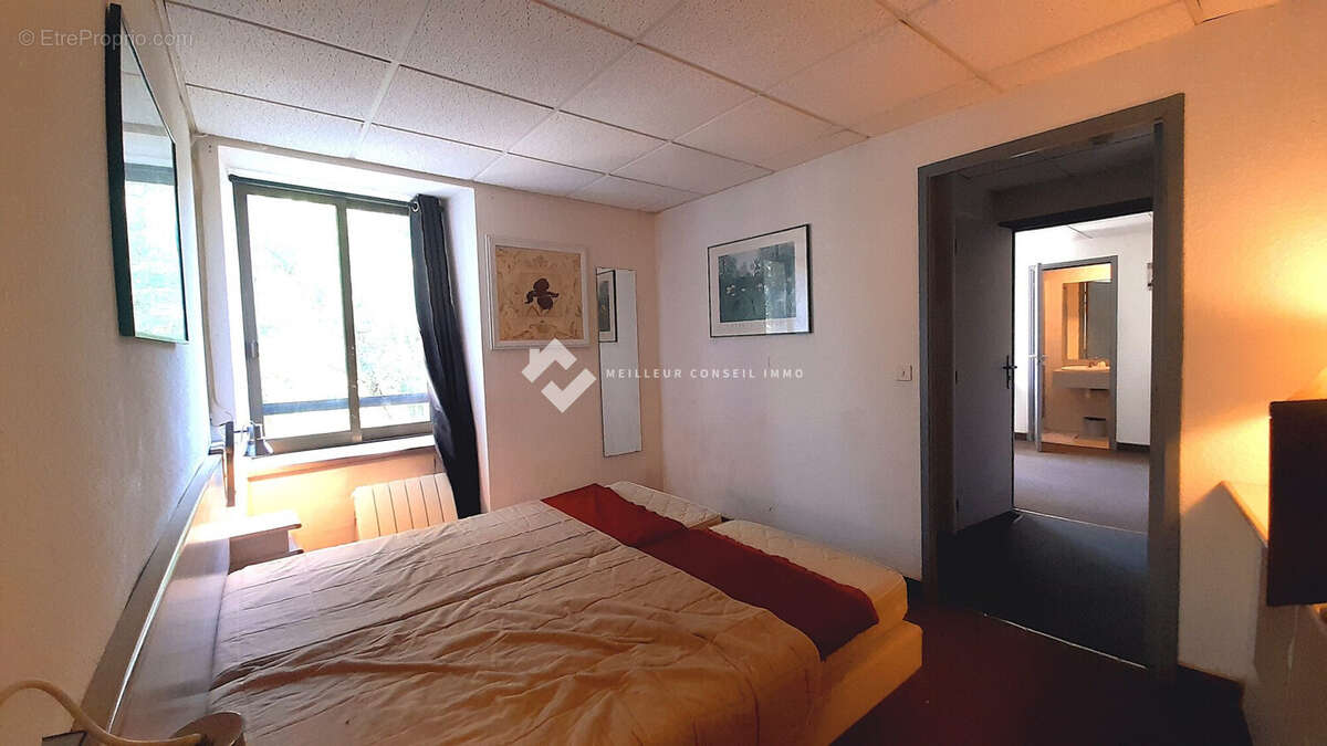 Maison 11 pièces 100 m² à vendre à Saint-Sernin-Sur-Rance (12380) - photo 8