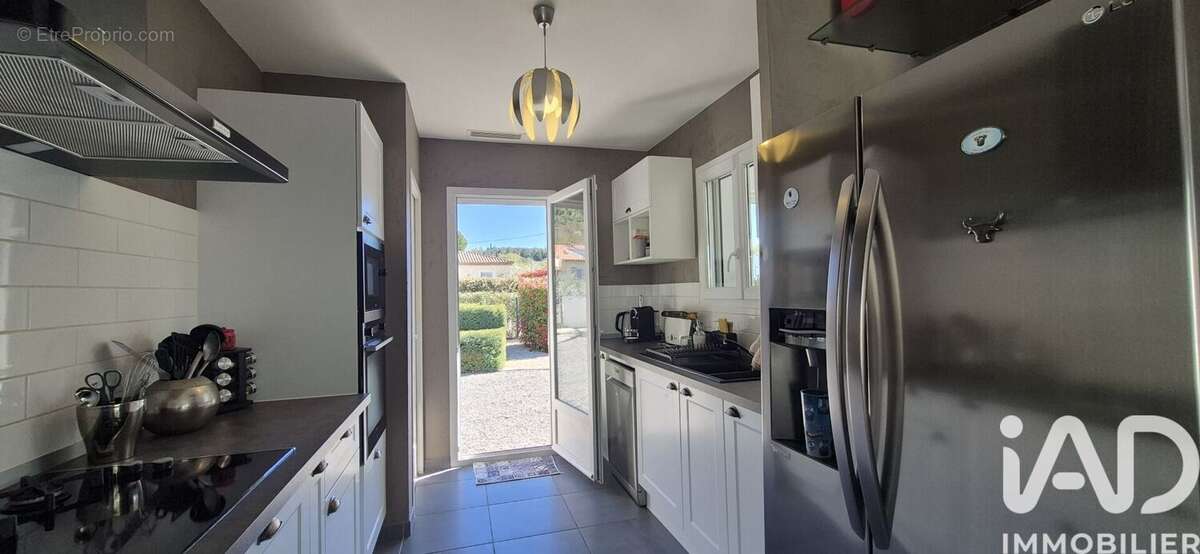 Maison 136 m² à Saint-Bauzille-De-Putois  - photo 6