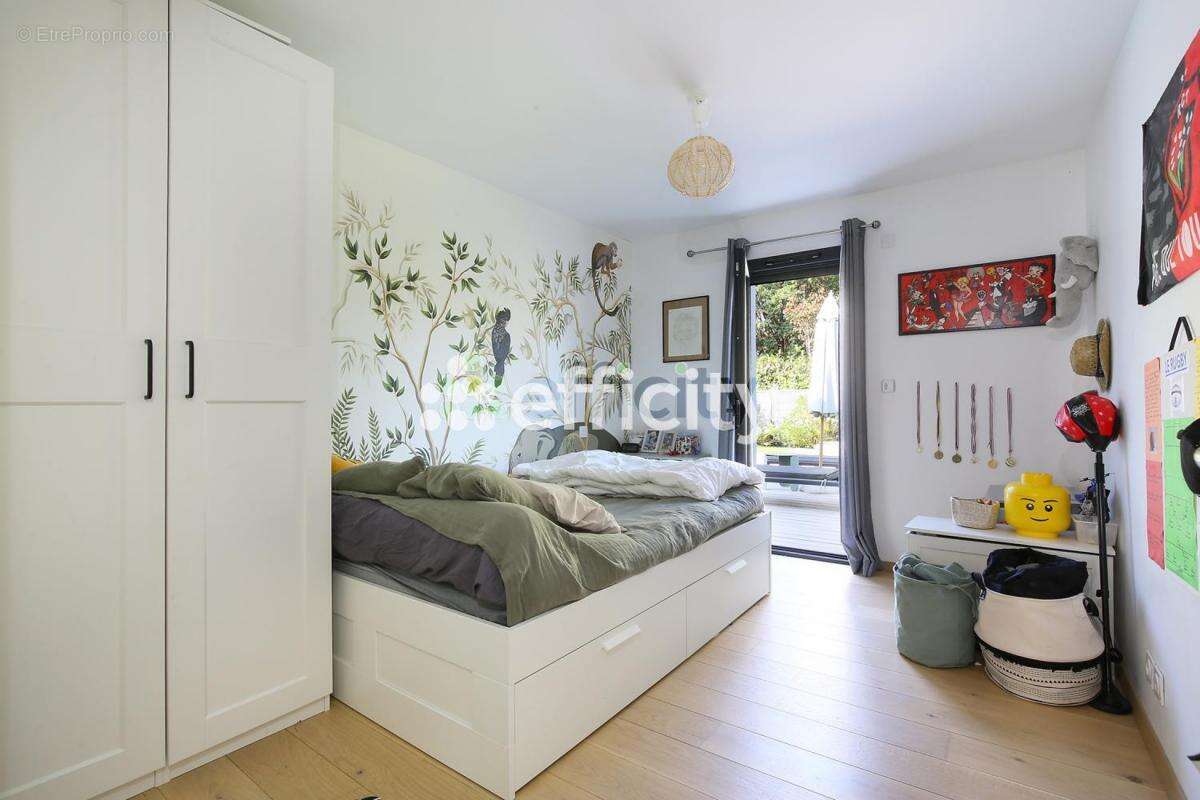 Maison à SAINTE-FOY-D&#039;AIGREFEUILLE