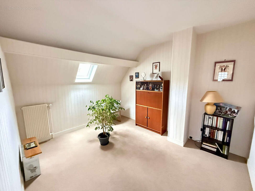 Maison à ARMENTIERES-EN-BRIE