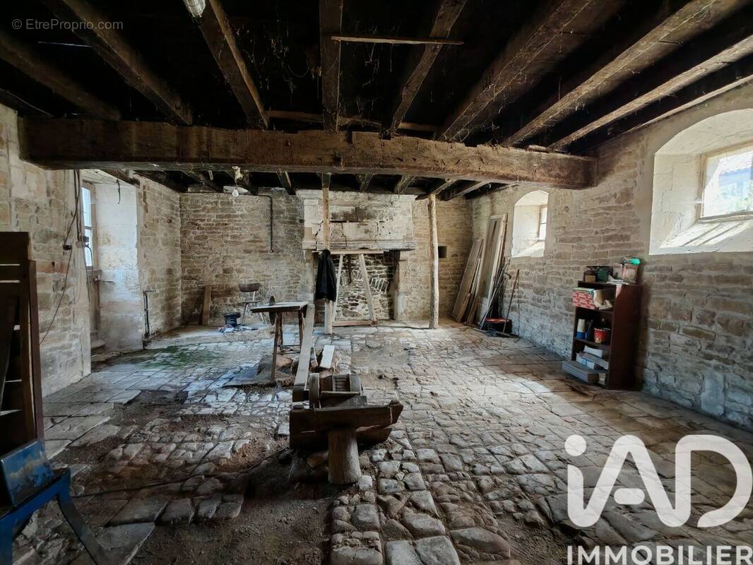 Photo 1 - Maison à VILLEFAGNAN
