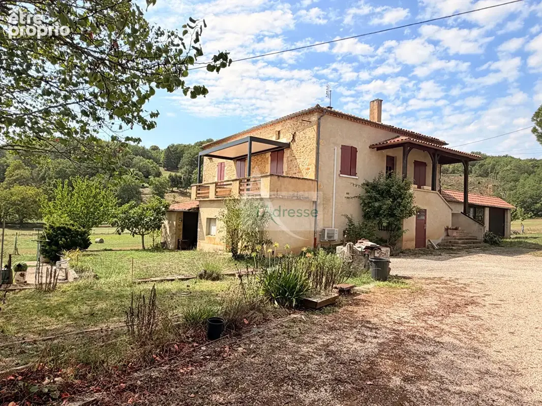 Propriété 2 maisons, dépendances, plus de 4 ha - photo 9