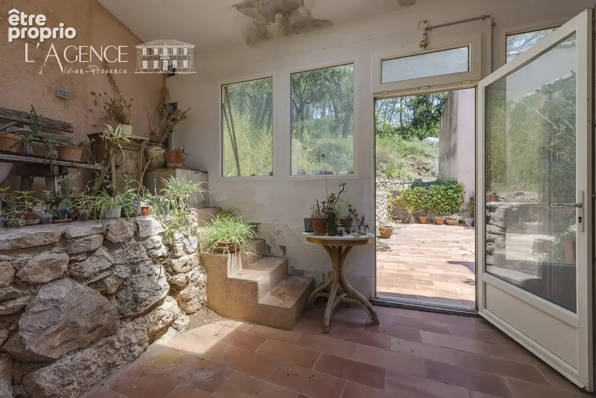 Maison 5 pièces 160 m² à vendre à Aix-En-Provence (13100) - photo 3