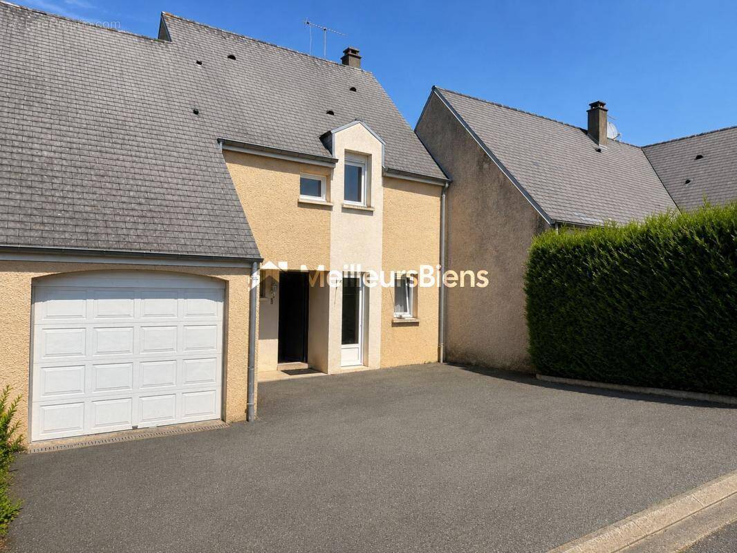 Maison à NEAU