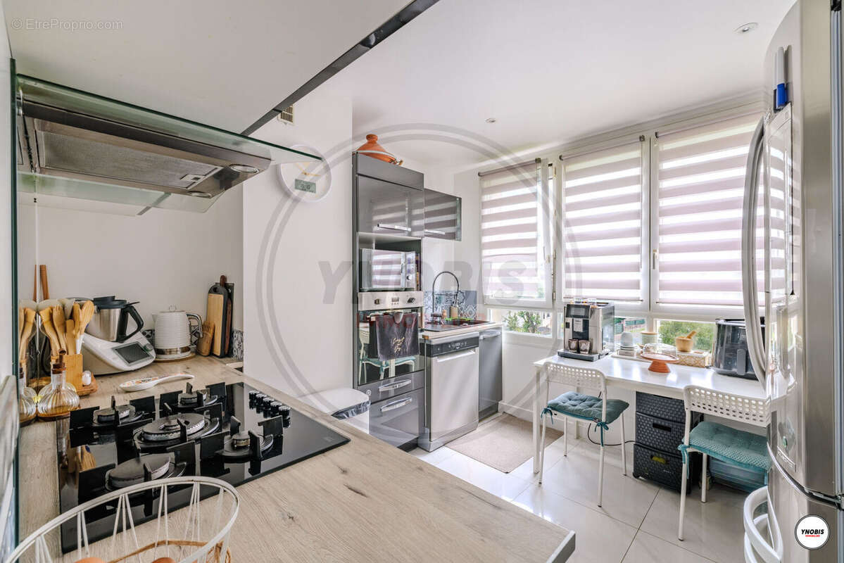 Appartement Les Mureaux  4 pièce(s) 86 m2 - photo 13