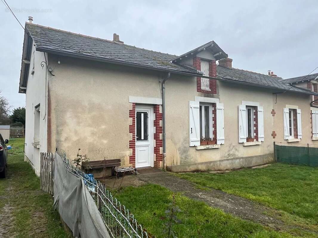 Maison à AUNEAU