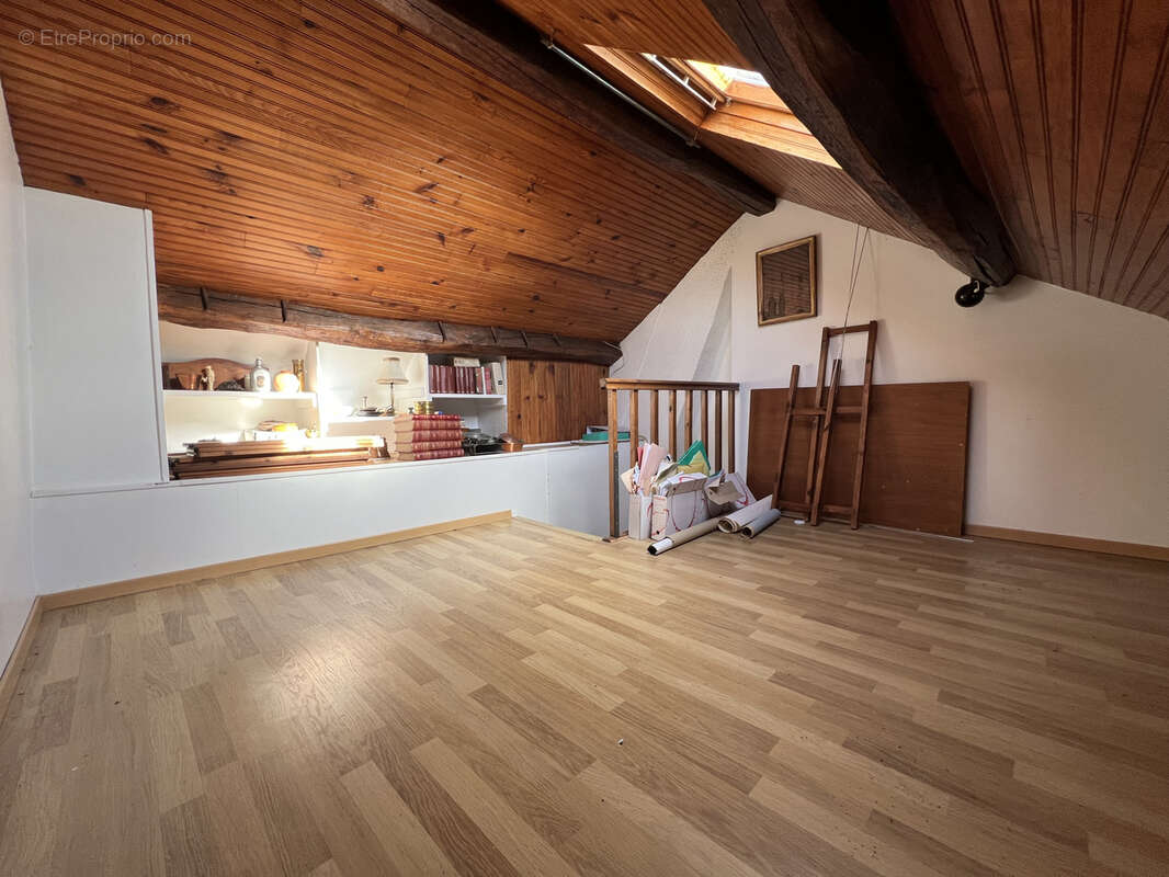 Maison à SAMOIS-SUR-SEINE