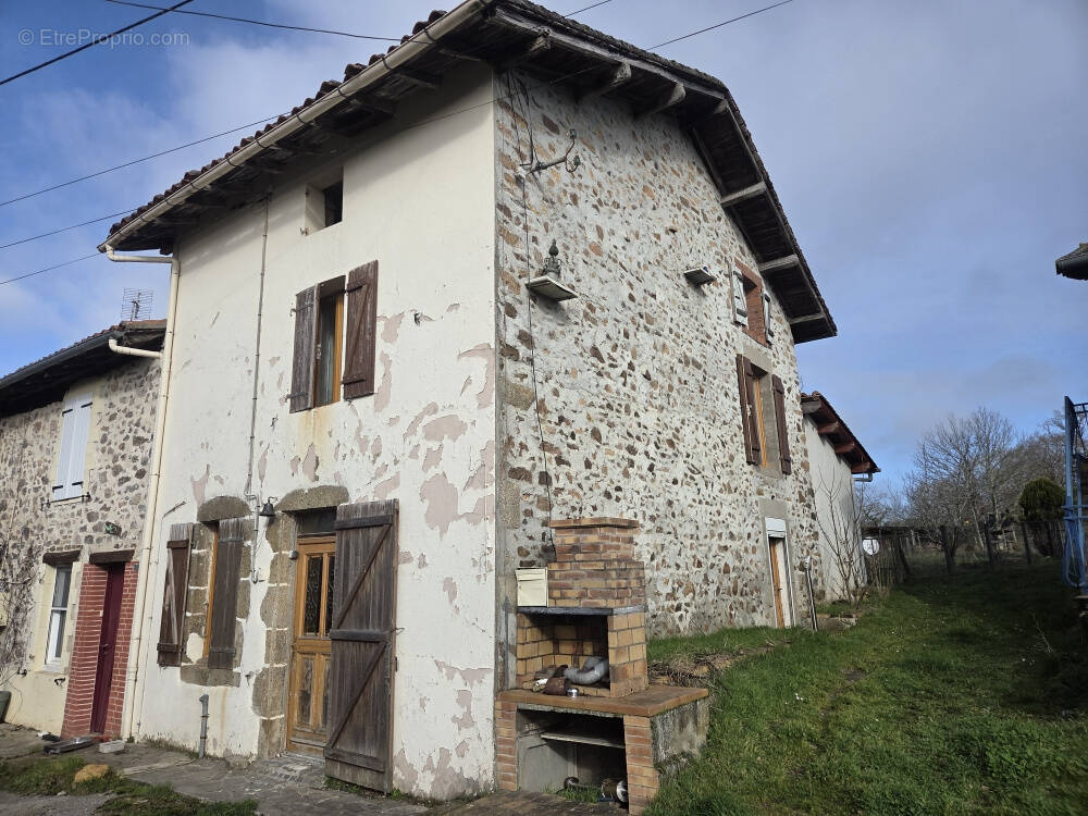 Maison à ROCHECHOUART